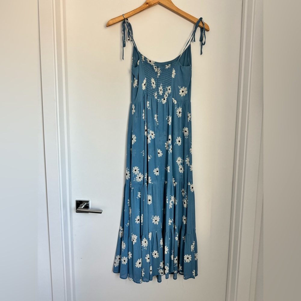 Reformation Kealy Tiered Midi Dress Chelsea Girl Blue Daisy Floral - Picture 5 of 13